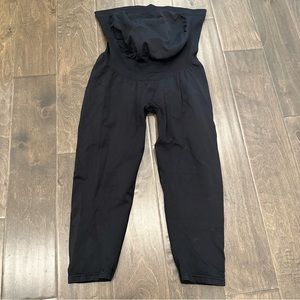 Belly Bandit Black Crop Legging size L